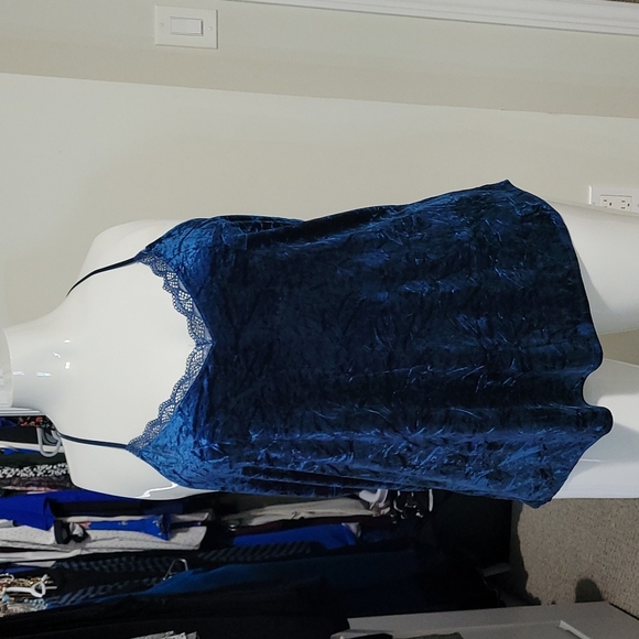 Beautiful  summer  top - Picture 5 of 7